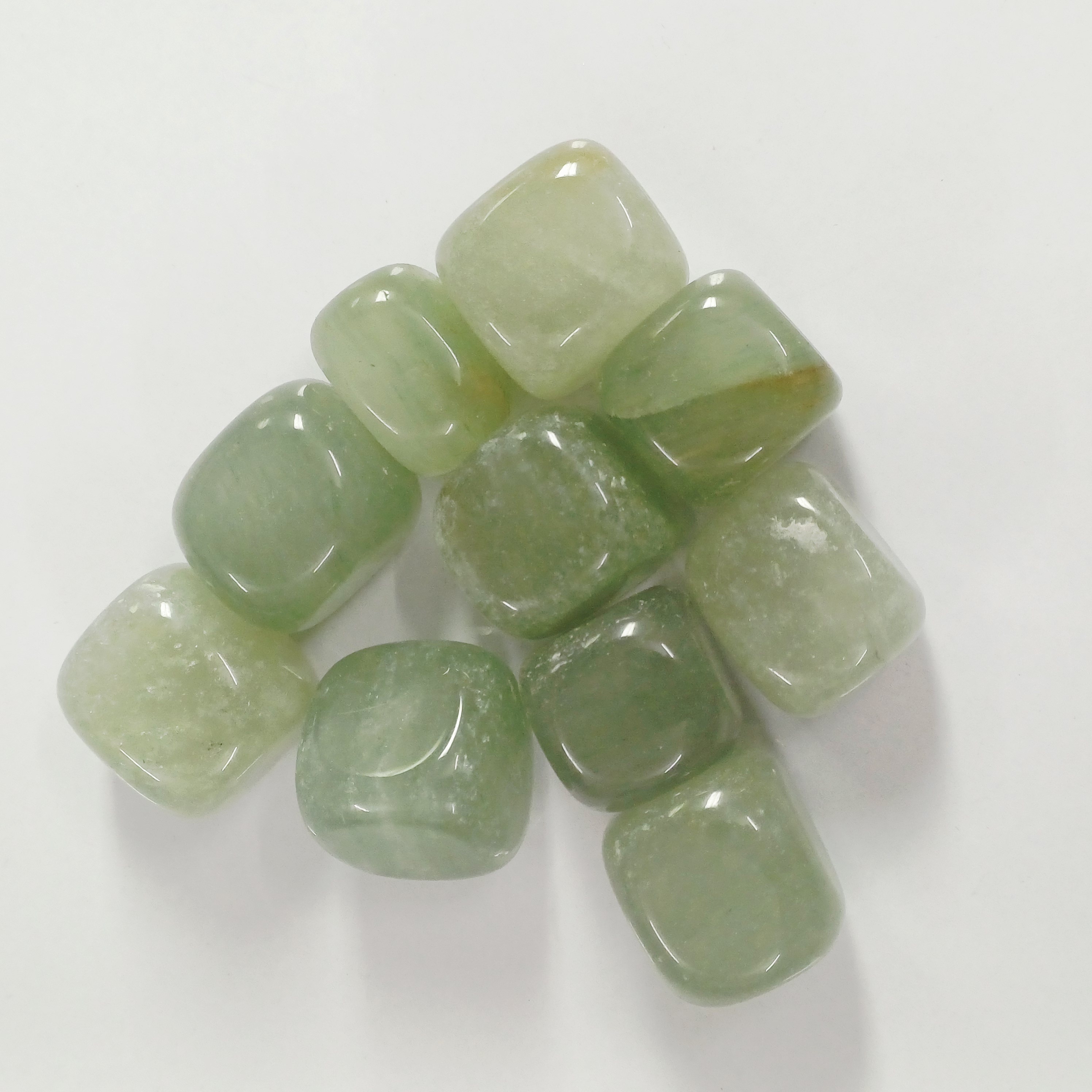Green aventurine tumbled